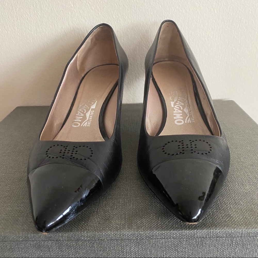 Mid height Ferragamo heel